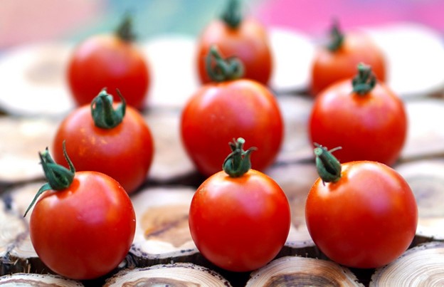 cherry-tomatoes--