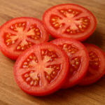 sliced tomatoes